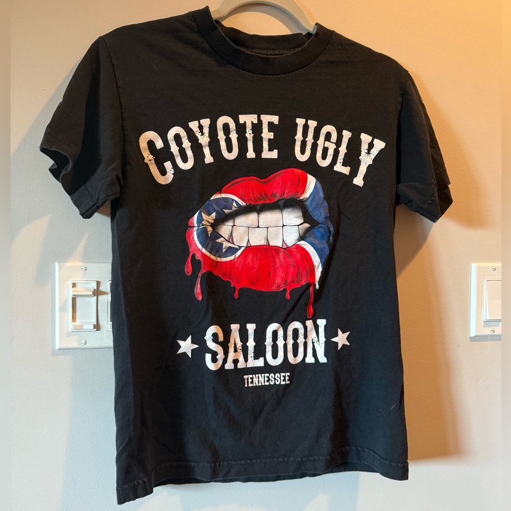 Coyote Ugly Saloon Black Graphic T-Shirt